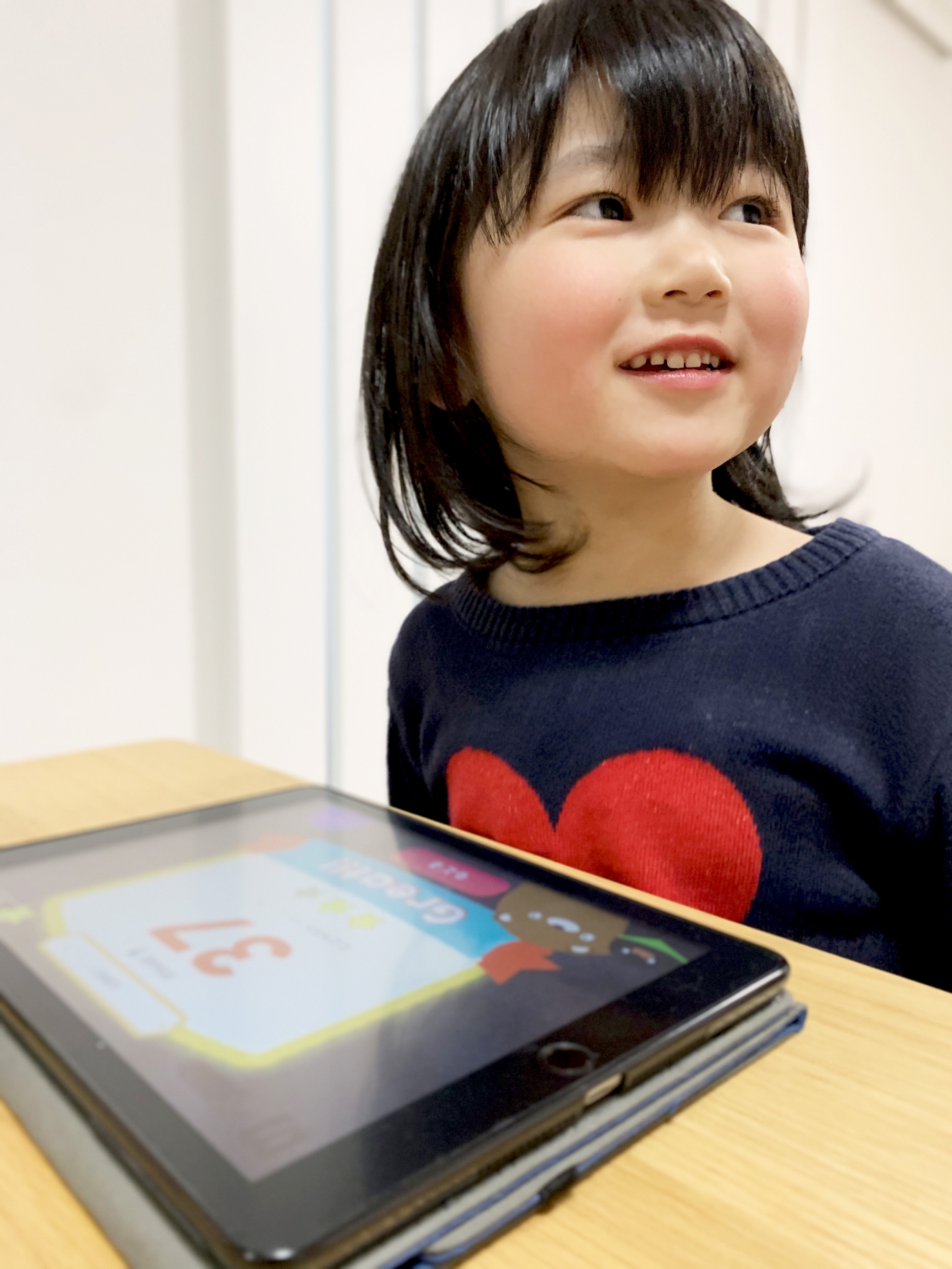 菅家さんのお子さんがThink!Think!を試しているところ
