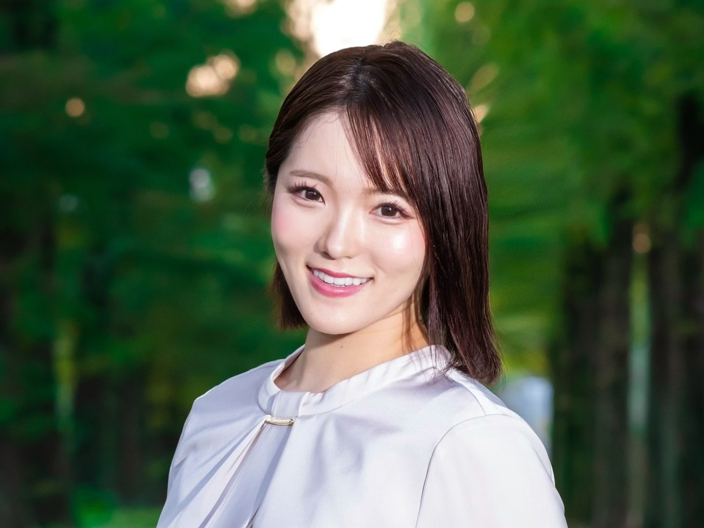 「挑戦って、何歳からでも遅くない！」航空会社&週末モデルで活躍中の白石美音さんが描く、夢のその先