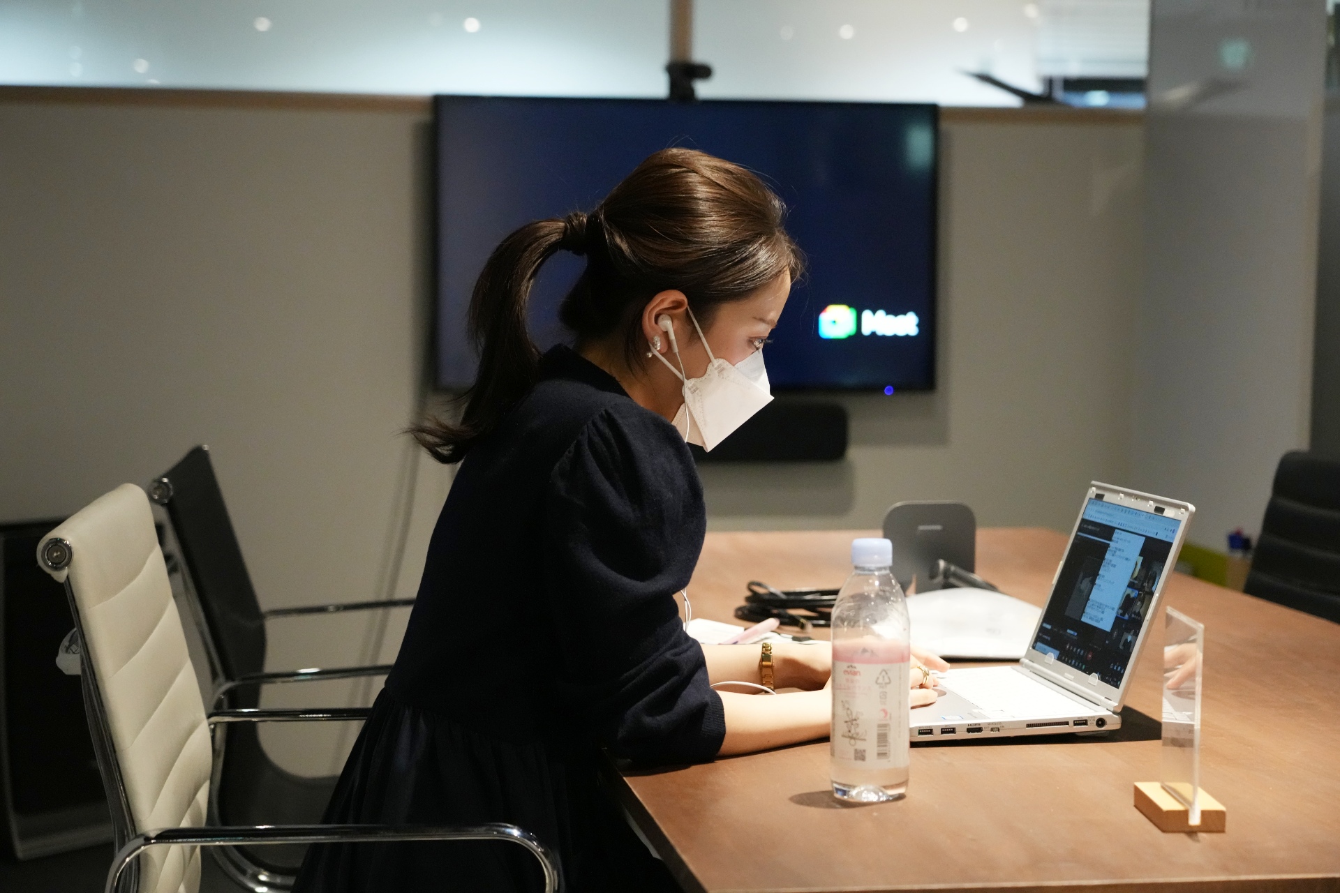 岩手のアナウンサー→松竹の企画職へキャリアチェンジ！飛田紗里さん「ずっと、誰かと誰かを結びつけるプロでいたい」