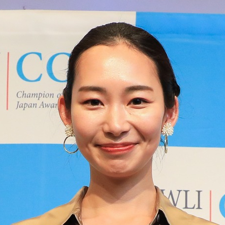 三上麗さん
