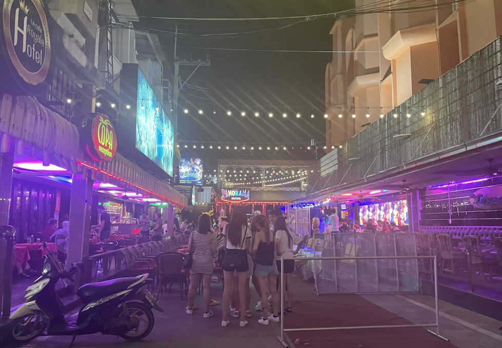 タイのゴーゴーボーイ